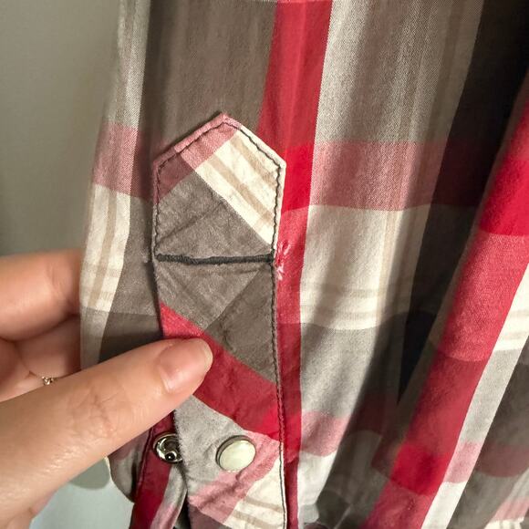 TRUE RELIGION | Y2K Vintage Western Style Plaid Pearl Snap Shirt | Medium - Picture 6 of 7